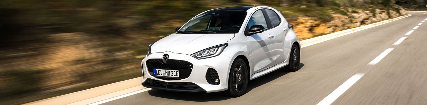 Mazda 2 Hybrid Fahrzeuge