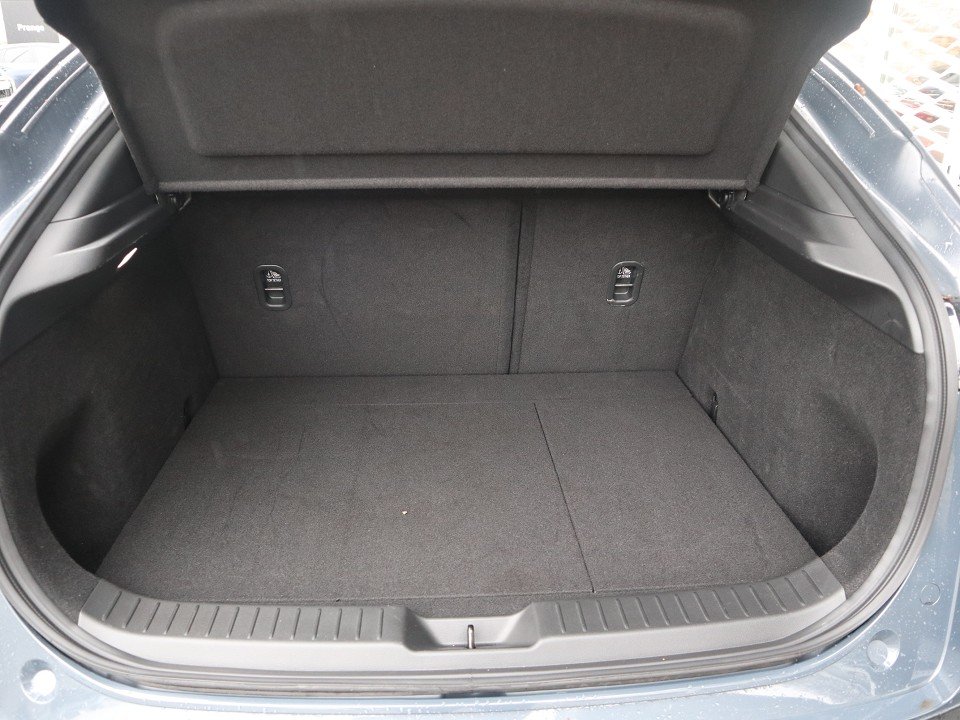 Fahrzeugabbildung Mazda CX-30 G-140 Exclusive-Line *Aktion* Allwetter 360° MATRIX BOSE SHZ HUD