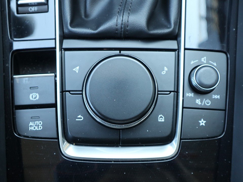 Fahrzeugabbildung Mazda 3 FB G-140 AT Exclusive-Line *Aktion* Allwettter NAVI 360° MATRIX BOSE LHZ SHZ