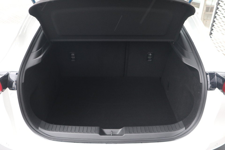 Fahrzeugabbildung Mazda CX-30 M-Hybrid G-140 Prime-Line *Sofort*Aktion* NAVI ACAA LED HUD RFK MRCC ALU