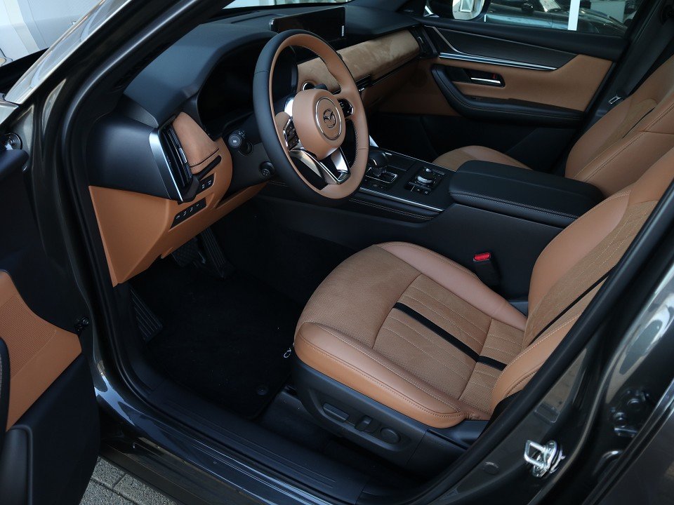 Fahrzeugabbildung Mazda CX-60 2026 D-254 AWD AT Homura Plus TLOP *Sofort*Aktion* PANO NAPPA el.Sitzv. 360° BOSE