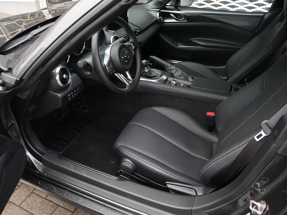 Fahrzeugabbildung Mazda MX-5 RF 2027 G-136 Exclusive-Line LEDER NAVI ACAA BOSE RFK SHZ
