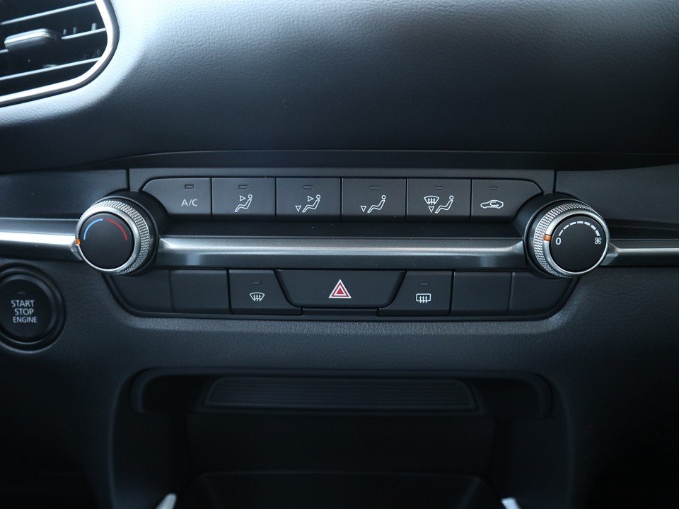 Fahrzeugabbildung Mazda CX-30 2027 G-140 Prime-Line NAVI ACAA HUD RFK MRCC