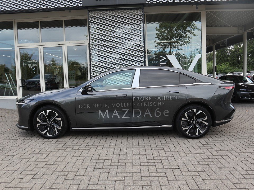 Fahrzeugabbildung Mazda 6e Takumi Plus EV-258 *Aktion* ELEKTRO TEIL-NAPPA PANO NAVI ACAA 360°