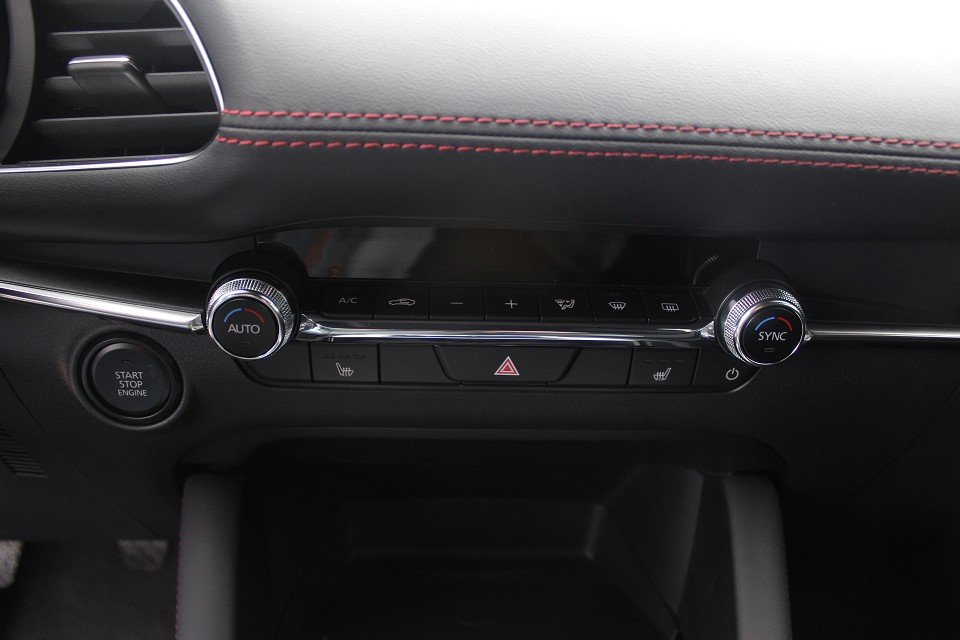 Fahrzeugabbildung Mazda 3 G-140 Homura *Sofort*Aktion* 18Zoll SHZ EPH LogIn