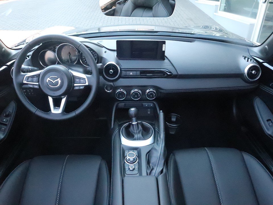 Fahrzeugabbildung Mazda MX-5 2027 G-136 Exclusive-Line *Aktion* LEDER NAVI ACAA BOSE MATRIX RFK SHZ