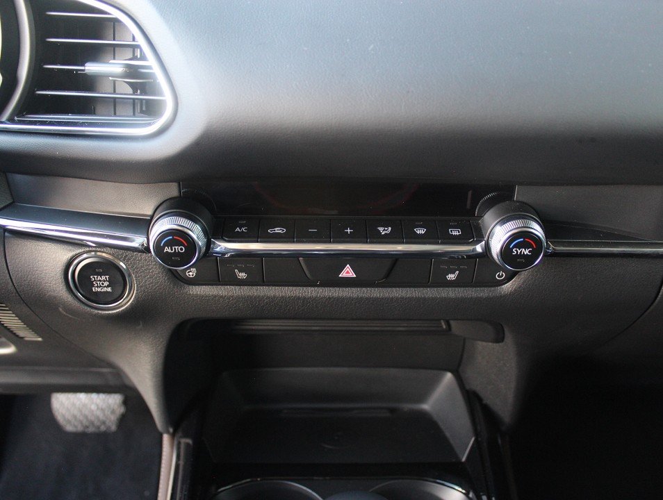 Fahrzeugabbildung Mazda CX-30 X-186 AT Takumi SUNR *Aktion* Allwetter Leder el.Sitz 360° BOSE MATRIX