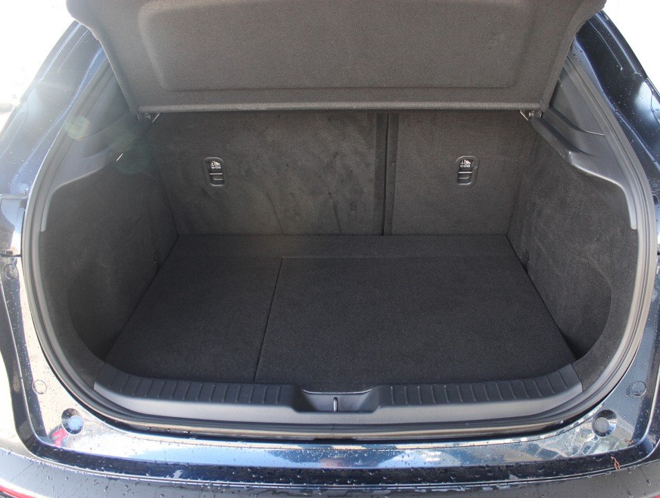 Fahrzeugabbildung Mazda CX-30 X-186 AT Takumi SUNR *Aktion* Allwetter Leder el.Sitz 360° BOSE MATRIX