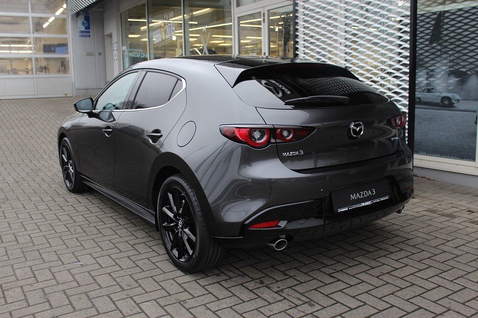Fahrzeugabbildung Mazda 3 X-186 AT Exclusive-Line 360° MATRIX BOSE LHZ