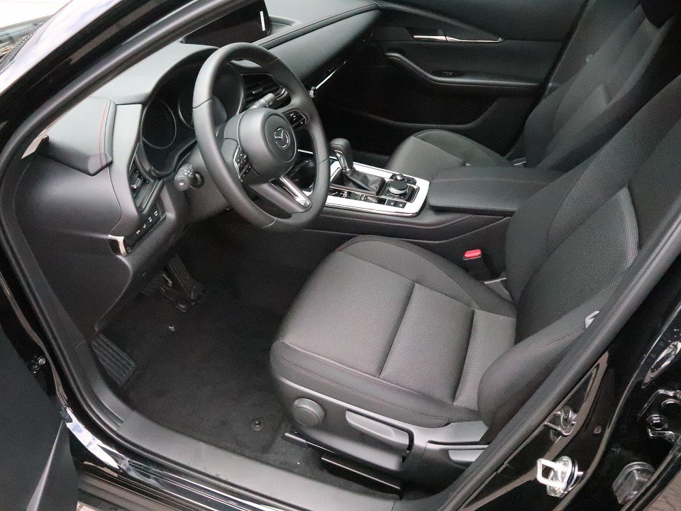Fahrzeugabbildung Mazda CX-30 G-140 AT Homura *Aktion* 18Zoll SHZ EPH LogIn