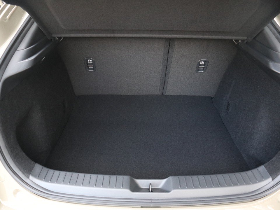 Fahrzeugabbildung Mazda CX-30 X-186 AT Homura *Aktion* 18Zoll SHZ EPH LogIn