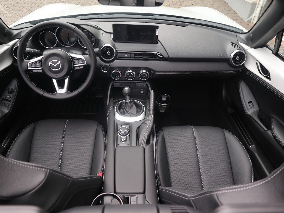Fahrzeugabbildung Mazda MX-5 2027 G-136 Exclusive-Line *Sofort*Aktion* LEDER NAVI ACAA BOSE MATRIX RFK SHZ