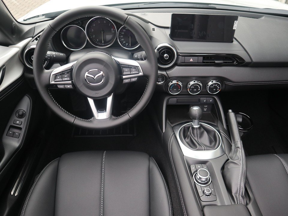 Fahrzeugabbildung Mazda MX-5 2027 G-136 Exclusive-Line *Sofort*Aktion* LEDER NAVI ACAA BOSE MATRIX RFK SHZ