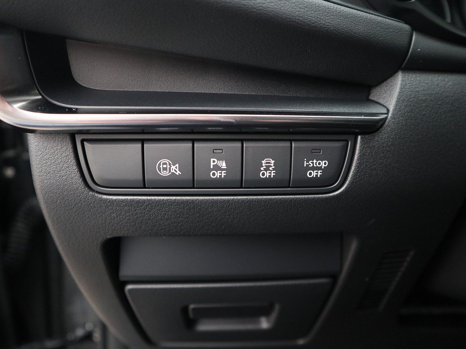 Fahrzeugabbildung Mazda 3 FB 2027 M-Hybrid G-140 Centre-Line *Aktion* NAVI ACAA Voll-LED SHZ HUD RFK