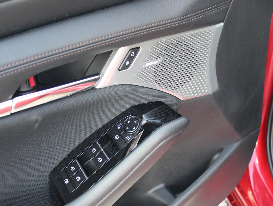 Fahrzeugabbildung Mazda 3 M-Hybrid G-140 Exclusive-Line *Aktion* Allwetter NAVI 360° MATRIX BOSE LogIn