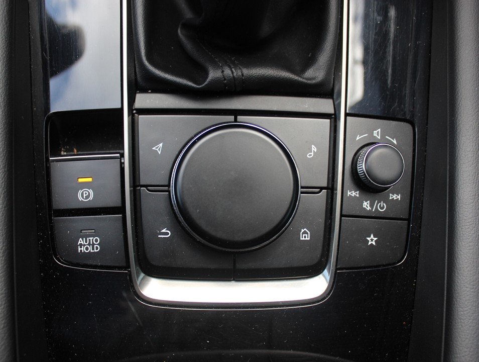 Fahrzeugabbildung Mazda 3 M-Hybrid G-140 Exclusive-Line *Aktion* Allwetter NAVI 360° MATRIX BOSE LogIn