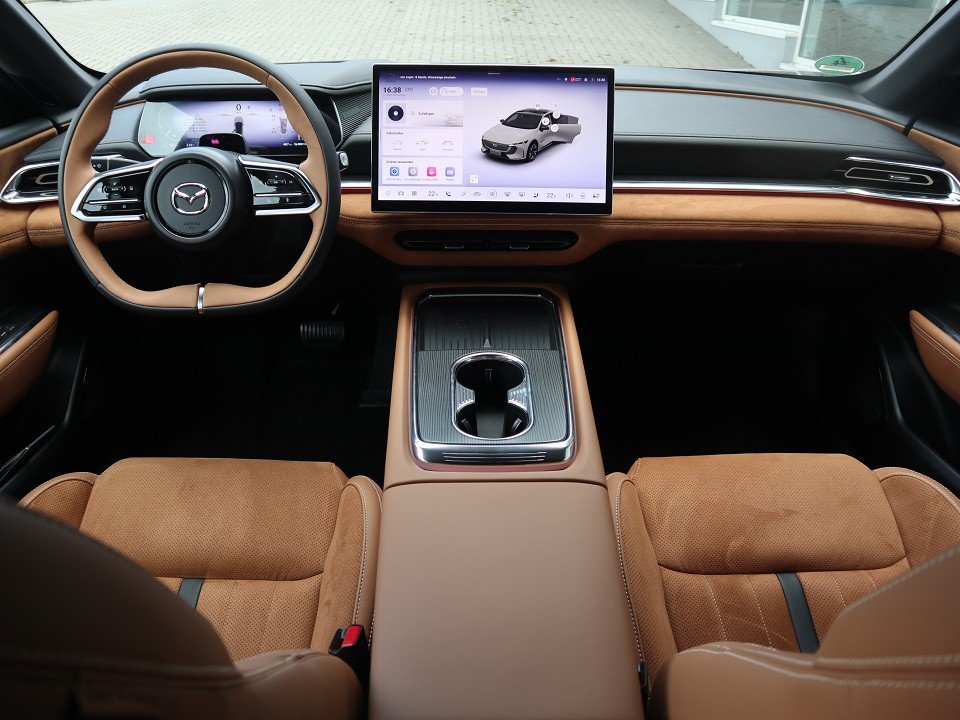 Fahrzeugabbildung Mazda 6e EV-258 Takumi Plus *Sofort* NAPPA el.Rollo PANO 360° Sony