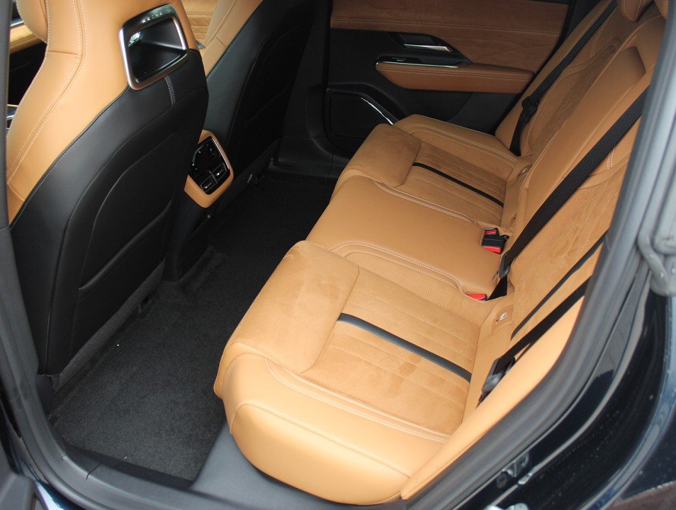 Fahrzeugabbildung Mazda 6e EV-258 Takumi Plus *Sofort* NAPPA el.Rollo PANO 360° Sony
