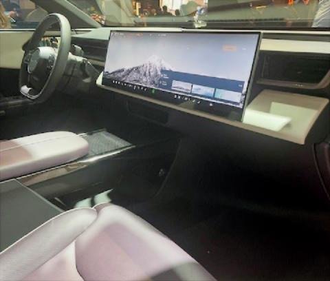 Fahrzeugabbildung Mazda CX-6e EV-258 Takumi Plus DIGI. SPIEGEL 21' PANO