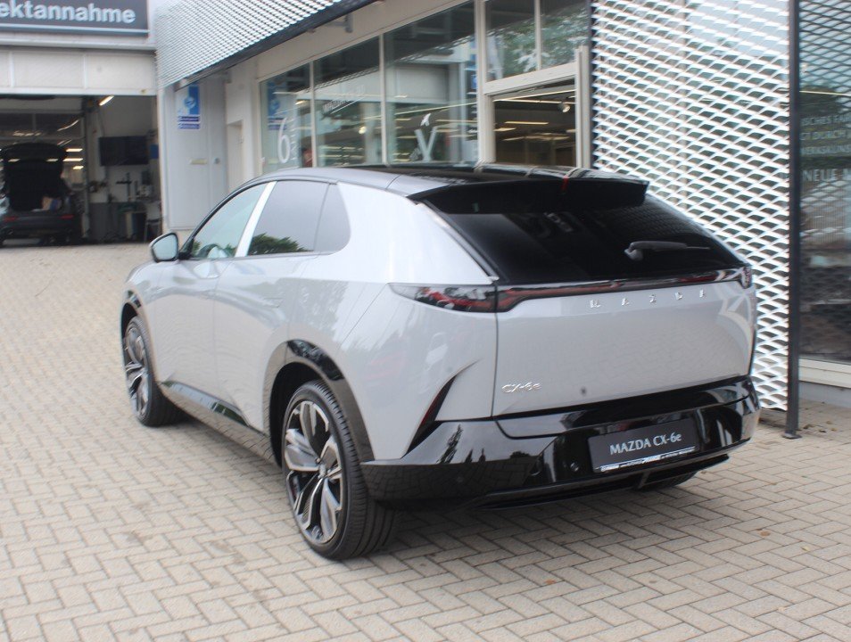 Fahrzeugabbildung Mazda CX-6e EV-258 Takumi Plus DIGI. SPIEGEL 21' PANO