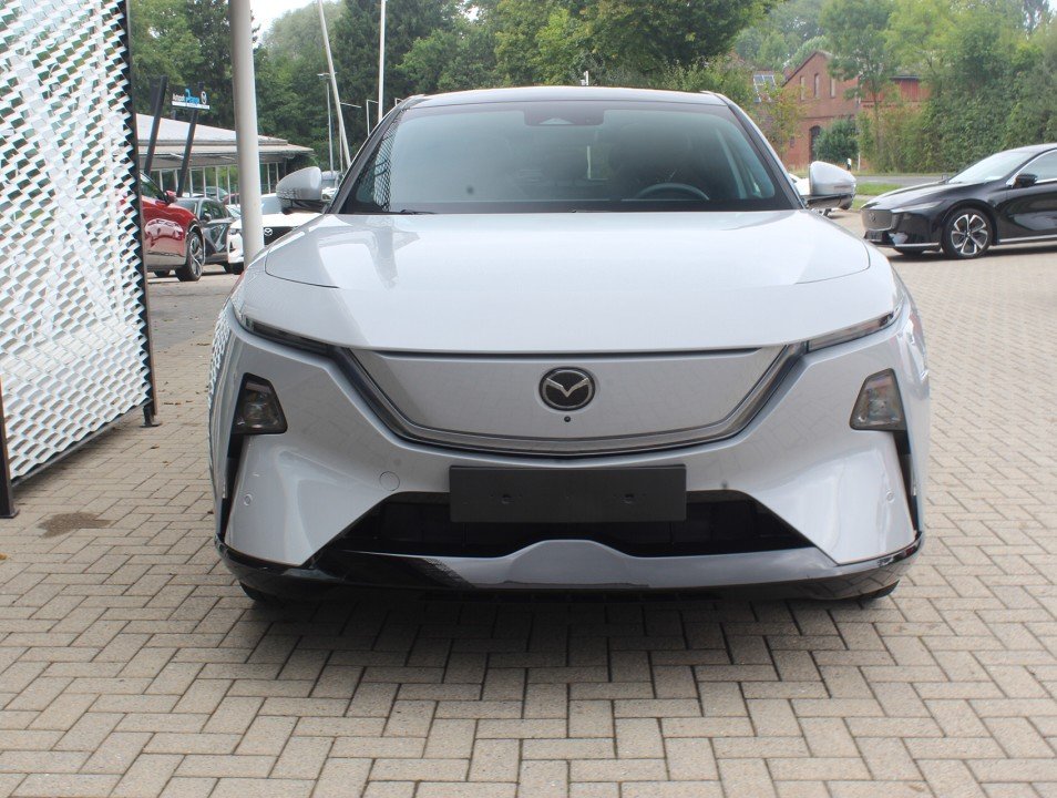 Fahrzeugabbildung Mazda CX-6e EV-258 Takumi Plus DIGI. SPIEGEL 21' PANO
