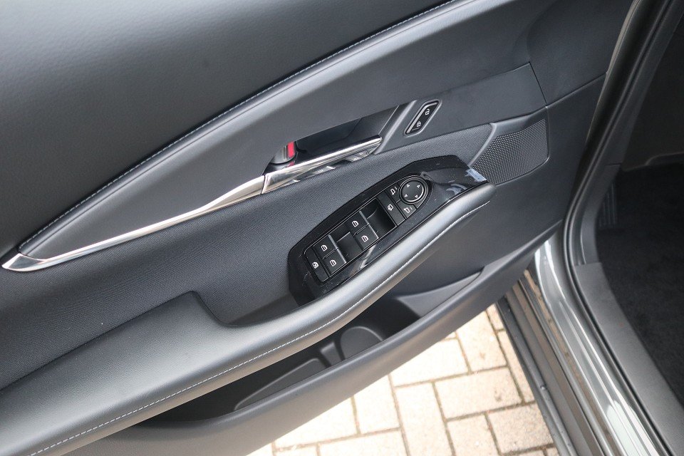 Fahrzeugabbildung Mazda CX-30 G-140 AT Centre-Line DESI *Sofort*Aktion* MATRIX 18Zoll SHZ EPH LogIn