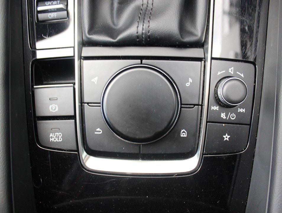 Fahrzeugabbildung Mazda 3 M-Hybrid G-140 AT Centre-Line DESI *Aktion* Allwetter MATRIX SHZ LHZ RFK EPH LogIn