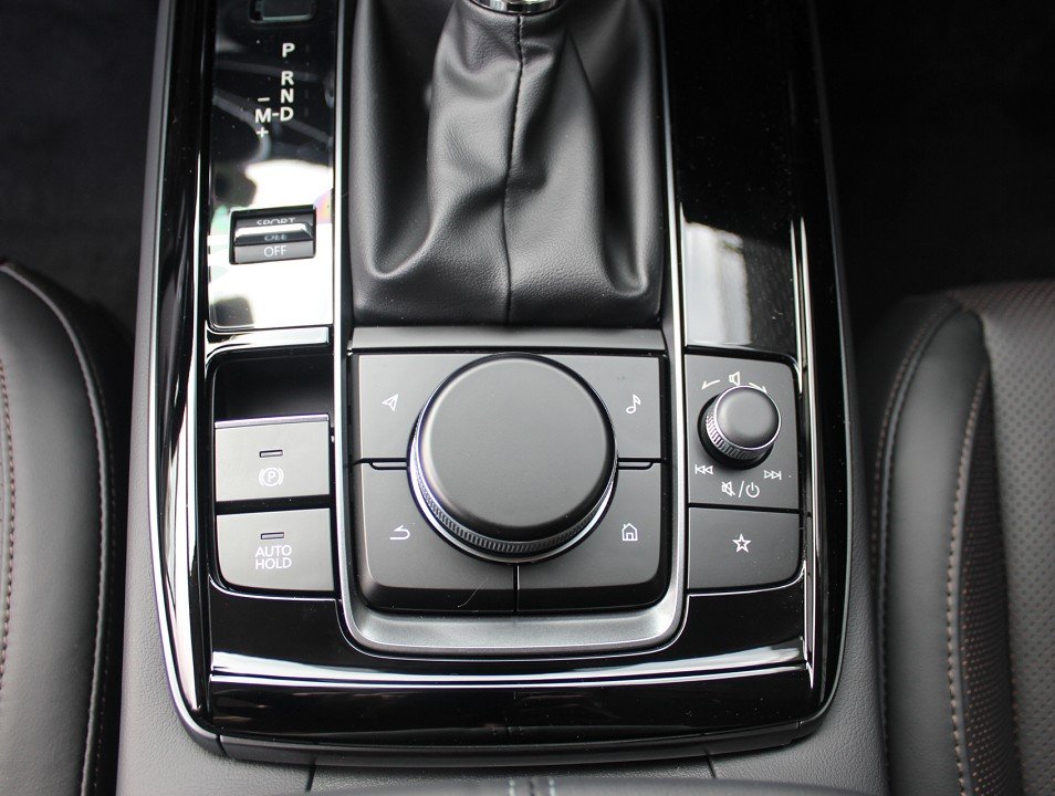 Fahrzeugabbildung Mazda CX-30 2027 G-140 AT Homura Plus LEDER 360° MATRIX BOSE