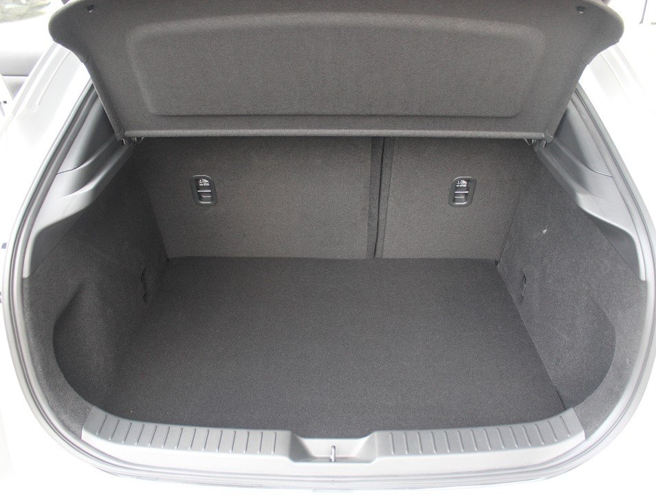 Fahrzeugabbildung Mazda CX-30 2027 G-140 AT Homura Plus LEDER 360° MATRIX BOSE