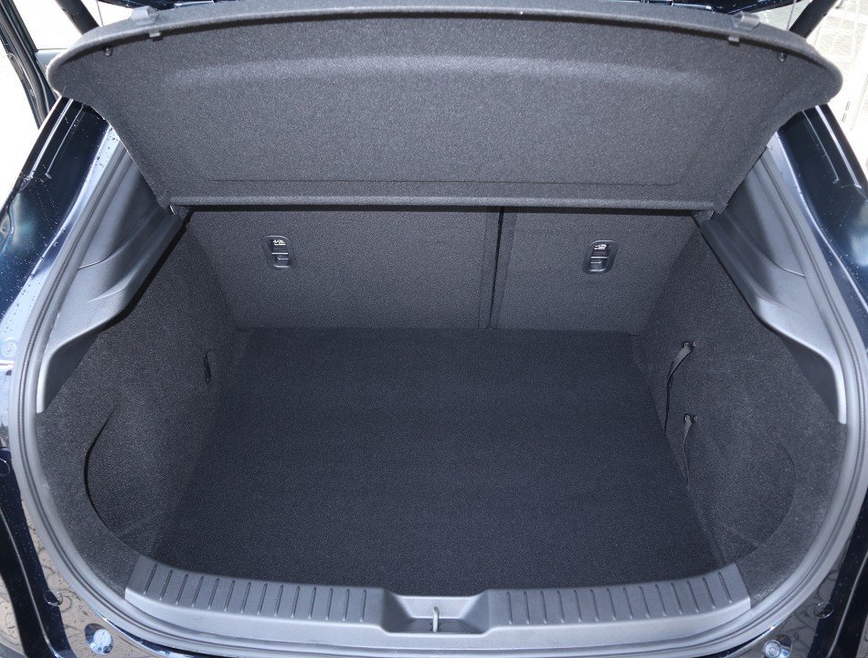 Fahrzeugabbildung Mazda CX-30 G-150 Selection DES-P ACT-P *AHK*Aktion* MATRIX 360° EPH SHZ LHZ LogIn