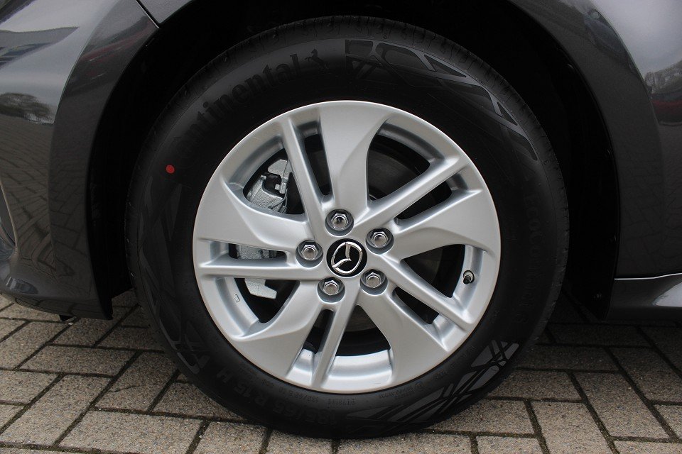 Fahrzeugabbildung Mazda 2 Hybrid 1.5L VVT-i 116 PS CVT Centre-Line *Sofort*Aktion* ALU ACAA RFK MRCC