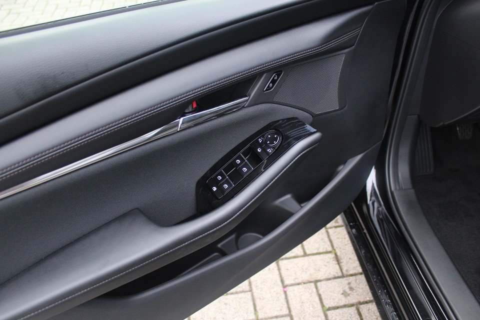Fahrzeugabbildung Mazda 3 FB X-186 AT Exclusive-Line GSD *Sofort*Aktion* 360° MATRIX BOSE LHZ