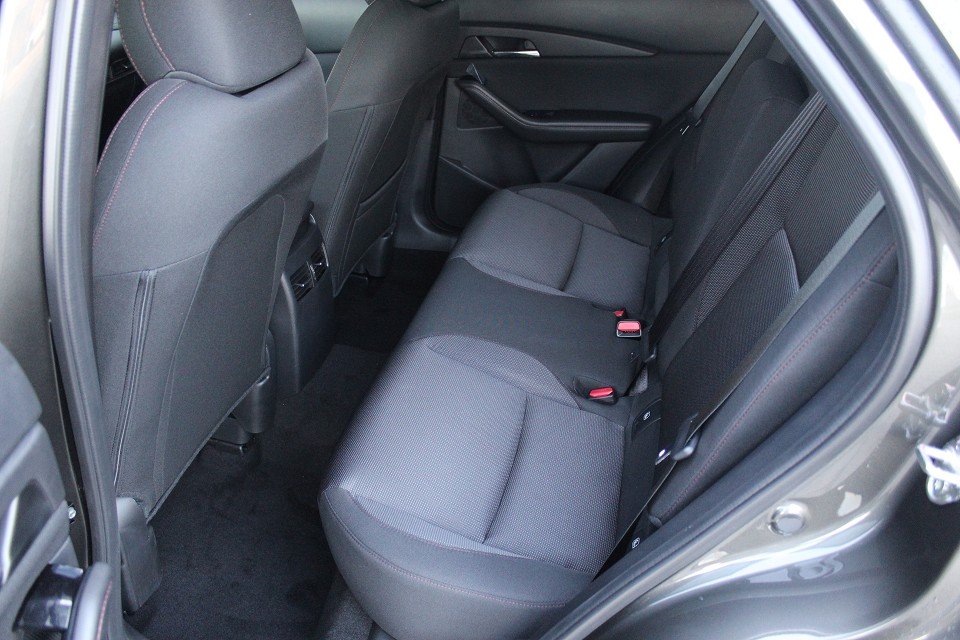 Fahrzeugabbildung Mazda CX-30 2027 G-140 Homura 18Zoll SHZ EPH LogIn