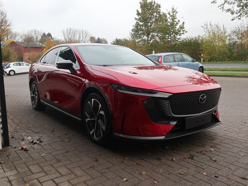 Fahrzeugabbildung Mazda 6e EV-258 Takumi *Sofort* PANO 360° LED Sony-Sound