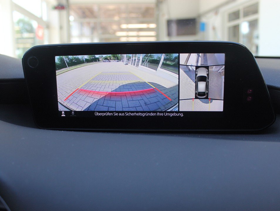 Fahrzeugabbildung Mazda 3 G-122 Selection LEDER ACT DES BOSE *Zubehör* Sportlich MATRIX 360° LogIn SHZ LHZ