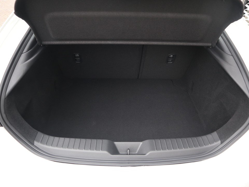 Fahrzeugabbildung Mazda 3 M-Hybrid G-140 Prime-Line *Sofort*Aktion* NAVI ACAA LED HUD RFK MRCC ALU