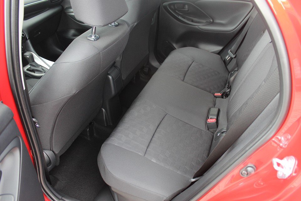 Fahrzeugabbildung Mazda 2 Hybrid 1.5L VVT-i 116 PS CVT Centre-Line *Sofort*Aktion* ALU ACAA RFK MRCC
