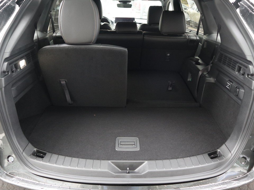Fahrzeugabbildung Mazda CX-80 2026 D-254 AWD AT Homura Plus 7-Sitzer *AHK*Sofort*Aktion* PANO Leder el.Sitzv. 360° BOSE MATRIX