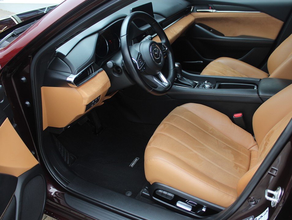 Fahrzeugabbildung Mazda 6 G-194 AT 20TH ANNIVERSARY GSD NAPPA el.Sitzv. 360° MATRIX BOSE HUD