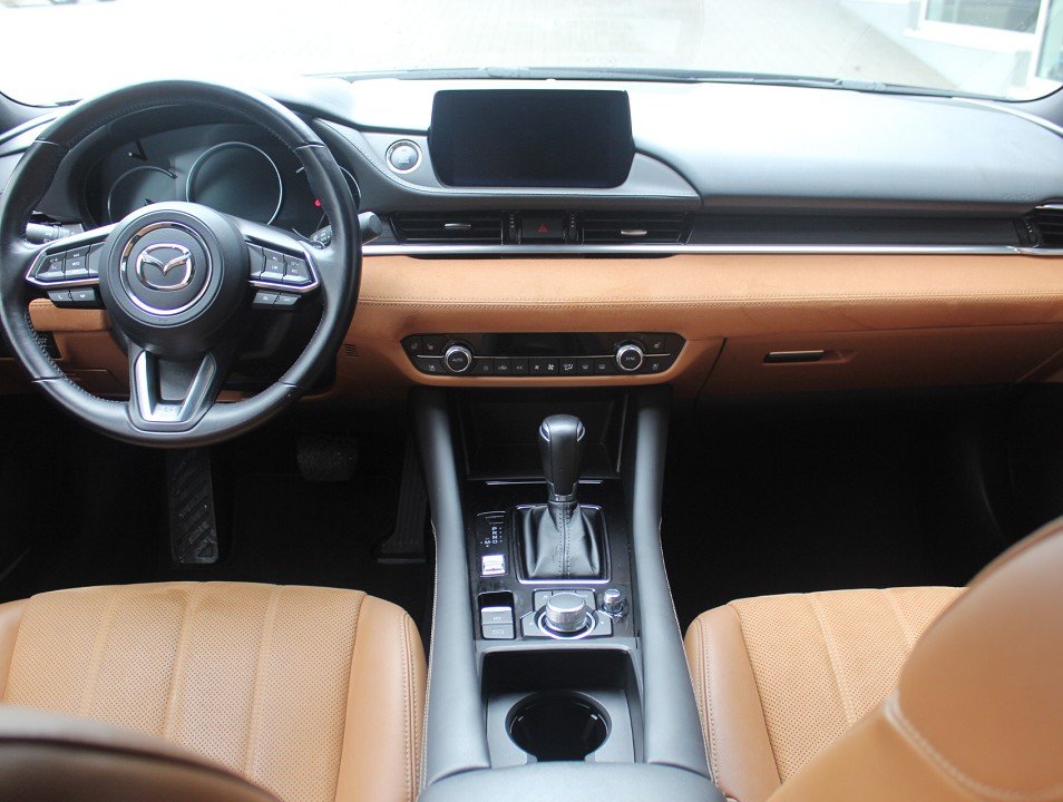 Fahrzeugabbildung Mazda 6 G-194 AT 20TH ANNIVERSARY GSD NAPPA el.Sitzv. 360° MATRIX BOSE HUD
